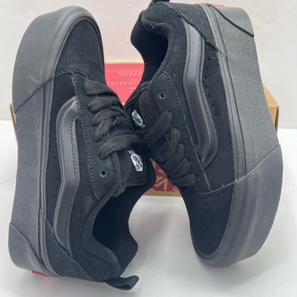 Vans WMNS Knu Stack
Black/Black
VN000CP6BKA Platform Sneakers - Picture 9 of 16